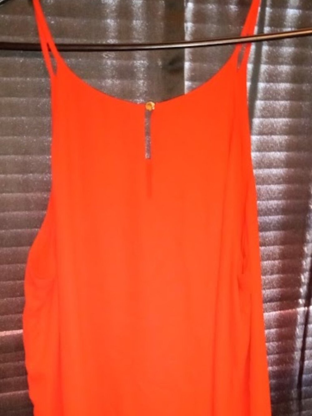 VINCE CAMUTO Fully Lined Tank RED spaghetti straps Large - Picture 2 of 4